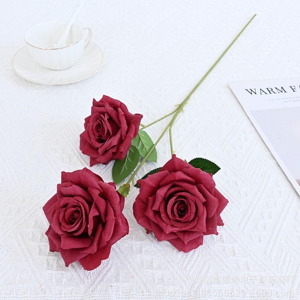 3-headed Diamond Roses [Wine Red] with Leaves