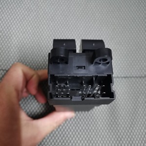 สวิตช์ควบคุมกระจกไฟฟ้าซูบารุ 254019E000 สำหรับเปลี่ยนซ่อมสวิตช์อัตโนมัติ - Product Image 3
