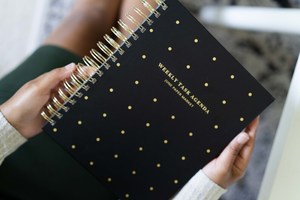 2025 Tapa dura sin fecha Happy Planner Cover negro planificador semanal cuaderno oro espiral planificador pegatinas para hacer lista regalo y bolígrafo - Product Image 6