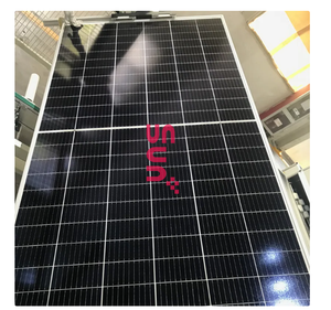 Panel Solar Bifacial Sunplus de 550W Tipo N, Totalmente Negro, Doble Cristal, 21.3% de Eficiencia, CSA para Entornos Difíciles, en Stock en EE. UU. - Product Image 4