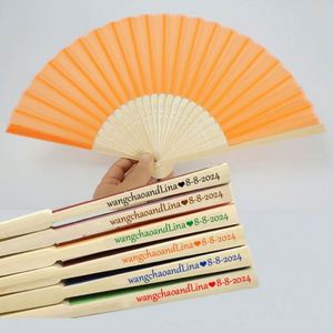 พัดลายศิลปะพื้นบ้านประดับลูกไม้สีทองสำหรับของขวัญทางธุรกิจ - Product Image 4