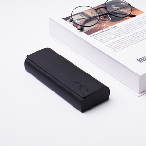 Vente directe usine : Étui à lunettes en cuir fait main avec logo personnalisé, boîte à miroir optique en PU, nouveau <span class=keywords><strong>design</strong></span> personnalisable - Product Image 6
