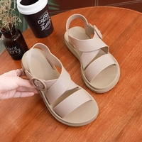 Vente en gros de chaussures décontractées unies assorties pour femmes étudiantes et adolescentes pantoufles multifonctionnelles sandales bon marché
