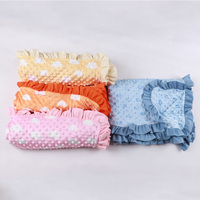 Adorable couverture pour bébé à imprimé bleu de dessins animés, respirante, en peluche, avec bordure à volants, couverture d'emmaillotage pour nourrisson, couverture de sécurité pour nouveau-né