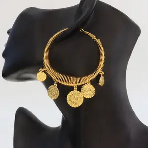 Moyen-Orient Style Design Original Dubaï 18k Plaqué Or Cuivre Bijoux Pièce Femmes Grand Hoop Boucle D'oreille