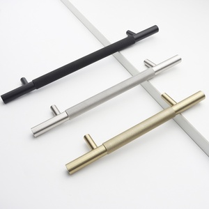 Luxuriöse Schlichte Kleiderschrankgriffe Gerändelt Schwarz Gold Silber Gebürstete Schrankknöpfe Aluminium Geprägte Küchengriffe - Product Image 3