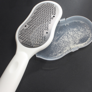 WELLFLYER FTF-139 strumento <span class=keywords><strong>per</strong></span> Pedicure con lima <span class=keywords><strong>per</strong></span> piedi in acciaio inossidabile all'ingrosso <span class=keywords><strong>per</strong></span> rimuovere <span class=keywords><strong>i</strong></span> <span class=keywords><strong>calli</strong></span> della pelle morta Kit <span class=keywords><strong>per</strong></span> la cura dei piedi con Logo personalizzabile - Product Image 5