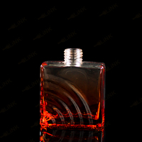 Bouteille de bâtons de parfum d'aromathérapie en verre 100ml 150ml 50ml 200ml Bouteille de diffuseur d'arôme de roseau en verre vide noir de luxe personnalisé