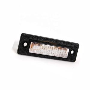 Piezas de repuesto para automóviles, placa de matrícula, luz Led apta para <span class=keywords><strong>Porsche</strong></span> <span class=keywords><strong>964</strong></span> OEM <span class=keywords><strong>964</strong></span> 631 620 00 96463162000 - Product Image 1
