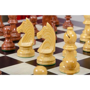 Piezas de Ajedrez King Tall de 3.75 Pulgadas, Estilo Caballero Alemán, con Acabado de Madera, Triple Peso, en ABS (34 piezas/juego) - Product Image 5