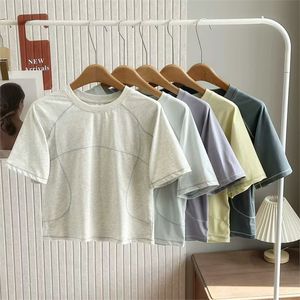 เสื้อยืดคอกลมสำหรับผู้หญิง ระบายอากาศได้ดี สีสันตัดกัน เหมาะสำหรับปั่นจักรยาน วิ่ง สีฟ้าซีซอลท์ สีเขียวมอร์เซน สีม่วงทาร์โอ - Product Image 2