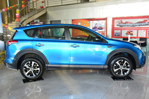 <span class=keywords><strong>Voiture</strong></span> d'<span class=keywords><strong>occasion</strong></span> 2018 pour RAV4, SUV à conduite à gauche, essence/essence, automatique, <span class=keywords><strong>fiable</strong></span>, crossover familial, spacieux, intérieur tissu foncé, panoramique - Product Image 4