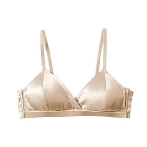 Soutiens-gorge confortables en satin doux de haute qualité avec bande élastique soutien-gorge bas du dos bonne stretch soutiens-gorge de luxe à bonnets triangulaires pour femme