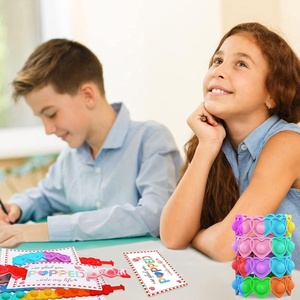 สร้อยข้อมือฮาร์ทป๊อป การ์ดแลกเปลี่ยนในห้องเรียนวันวาเลนไทน์ ของชำร่วยงานปาร์ตี้สำหรับเด็ก ของใส่ถุงของขวัญวันวาเลนไทน์ - Product Image 5