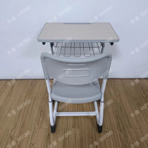Table et bureau d'école modernes - Mobilier scolaire confortable - Product Image 4