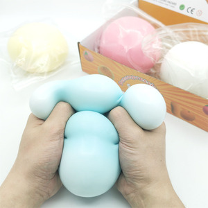 ลูกบอลน้ำสีสันสดใสขนาดใหญ่ นุ่มพิเศษ บีบแล้วคืนตัวช้า ของเล่นบีบคลายเครียดสำหรับเด็กชายและเด็กหญิง - Product Image 5