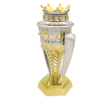 Trophée de base en métal de haute qualité logo en métal doré trophée de couronne de football personnalisé