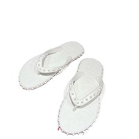Sandales plates antidérapantes à semelles rouges cloutées de style européen pour hommes, tongs décontractées d'extérieur pour couples, respirantes pour l'été