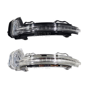 ไฟเลี้ยว Volkswagen รุ่น 5NG949101 5NG949102 แบบฮาโลเจน สำหรับกระจกมองข้าง ใช้กับ Tiguan L Tayron อะไหล่ทดแทน - Product Image 1