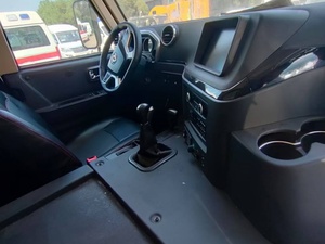 รถพยาบาลฉุกเฉิน Dongfeng 4x4 รุ่น Vito พร้อมระบบตรวจสอบทางการแพทย์ รถกู้ภัยฉุกเฉิน รถพยาบาล ICU พร้อมระบบ ABS ภายในตกแต่งอย่างดี ขาย - Product Image 6