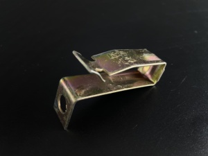 2024 hiện đại t lưới móc áo T-Bar Clip thép mạ kẽm Trần Keel Phụ Kiện Trung Quốc Trần lưới thành phần - Product Image 2