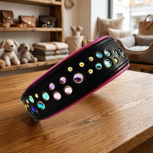 ปลอกคอสุนัขบุนวมแบบนุ่มหนังวัวแท้ของ100% ตกแต่งด้วยหมุดและหมุดย้ำ - Product Image 2