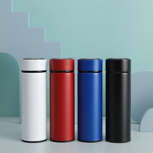 Bottiglia 2025 all'ingrosso a doppia parete in acciaio inossidabile bicchieri di vernice <span class=keywords><strong>350</strong></span> <span class=keywords><strong>ML</strong></span> bottiglia d'acqua dritta con coperchio in metallo personalizzato