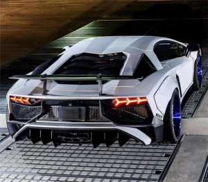 Pare-chocs LB de voiture LP700 de <span class=keywords><strong>vente</strong></span> chaude adapté au kit de carrosserie large <span class=keywords><strong>Lamborghini</strong></span> <span class=keywords><strong>Aventador</strong></span> LP720 LB - Product Image 4