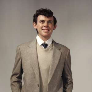 Esculturas de Científicos Famosos Hiperrealistas de Tamaño Natural, Hechas a Mano con Resina, Silicona y Fibra de Vidrio, para Decoración del Hogar o Museos de Ciencias - Product Image 5