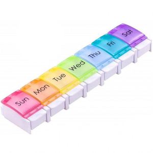 Boîte à pilules hebdomadaire à 7 compartiments en plastique avec couvercle et logo personnalisé - Product Image 1