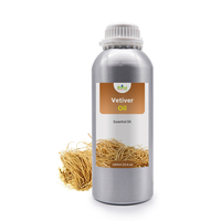 Huile Essentielle de Vétiver - 100% Pure et Naturelle, Racine de Vétiveria Zizanioides d'Haïti Distillée à la Vapeur |   Fournisseur en gros, 1 kg