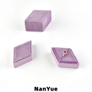 Boîte à Bague de Luxe Haut de Gamme en Velours, Forme Losange, Emballage Cadeau pour Bijoux, Idéale pour Demande en Mariage, Étui de Rangement pour Bijoux, Vente en Gros - Product Image 2