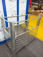 Plateforme de travail suspendue en aluminium durable pour la construction de façades en hauteur, l'entretien et le nettoyage de fenêtres