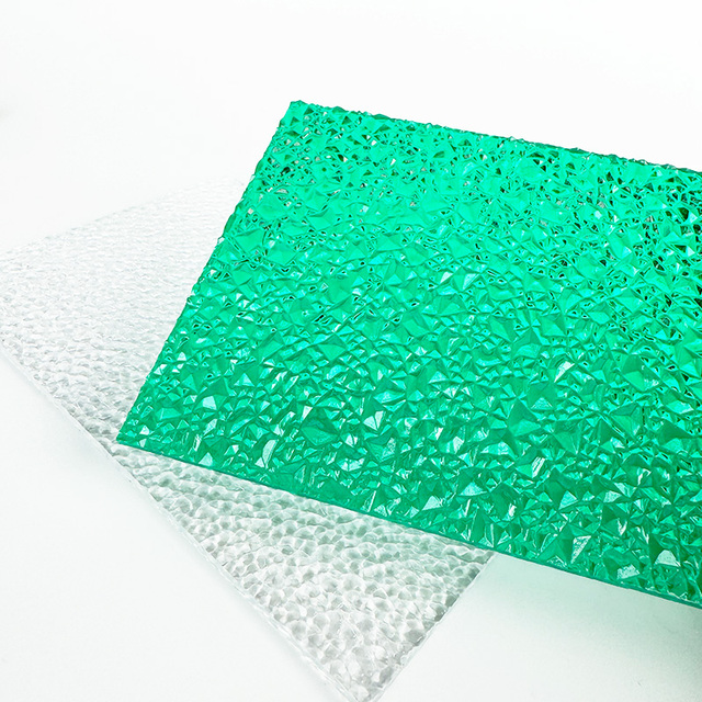High Load Bearing: Tough Solid Polycarbonate Sheet for Industrial Roofing - Bulk Sale