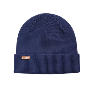 Bonnet en laine de haute qualité pour hommes Taille unique Bonnet d'hiver en tricot doux et chaud Design côtelé classique avec logo personnalisé - Product Image 2