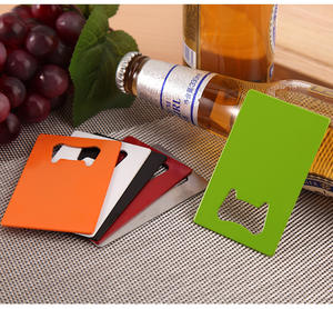 Ouvre-bouteille moderne en alliage de zinc, personnalisé avec impression métallique, idéal pour l'ouverture de bières, ouvre-bouteilles promotionnels - Product Image 6