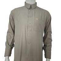 Robe modeste de style saoudien traditionnel pour hommes caftan de Dubaï col de chemise Abaya respirant antistatique vêtements musulmans pour le printemps