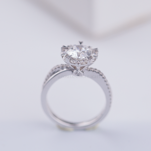 Bague en diamant cultivé en laboratoire à la mode en or 14 carats <span class=keywords><strong>1</strong></span> <span class=keywords><strong>carat</strong></span> D VS1 Halo Cluster Diamants pour mariage de fiançailles - Product Image 2