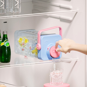 Distributeur de boissons en plastique écologique de 3,7 L avec bec verseur et poignée, carafe réutilisable pour réfrigérateur, idéale pour <span class=keywords><strong>jus</strong></span>, thé et boissons froides - Product Image 2