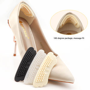 Semelles de confort pour femmes <span class=keywords><strong>Silicone</strong></span> Gel tasses Anti-douleur chaussure talon autocollants haut talon protecteur Pad Inserts taille de chaussure réducteur en rouge - Product Image 1