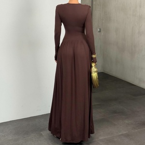 เดรสยาวสีน้ำตาลคุณภาพพรีเมียม แขนยาว คอวี จับจีบเอว ทรงเอไลน์ สำหรับผู้หญิง เหมาะสำหรับงานทางการ - Product Image 2