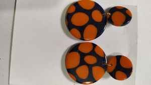 Boucles d'oreilles en résine faites à la main de haute qualité pour femmes avec boucle d'oreille de bijoux de mode durable légère à vendre à l'exportation - Product Image 2