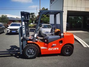 עיצוב חדש cpcd30 <span class=keywords><strong>3</strong></span> טון הלילית מלגזה עם מנוע יפן - Product Image 2