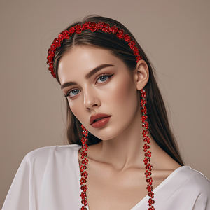 YouLaPan <span class=keywords><strong>Elegante</strong></span> Fascia per Capelli con Cristalli per Donne, Accessorio per Capelli Rosso Scintillante con Perline, Adatto per Acconciature da <span class=keywords><strong>Sposa</strong></span> YXA292 - Product Image 1