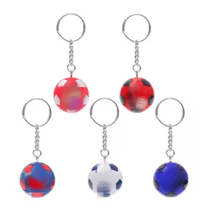 Llavero de Club de Fútbol Impreso en 3D Ecológico al por Mayor, Llavero de Goma Suave con Mosquetón, Impresión UV, Camiseta de Fútbol de Dibujos Animados, Aleación - Product Image 1
