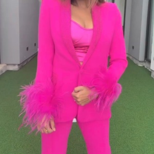 Blazer Femme 2025 OOTD Personnalisable avec Strass, Coton Respirant, Manches Longues, Col Plume Épissé, Boutons Crantés - Product Image 2