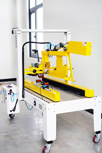 Automatische, Wirtschaftliche Faltkarton-Klebeband-Verschließmaschine - Product Image 6