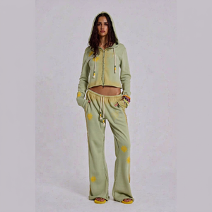 Conjunto Deportivo Personalizado para Mujer, Estilo Sunfade, Sudadera Holgada y Pantalones Jogger, Ropa Deportiva Casual a la Moda - Product Image 1