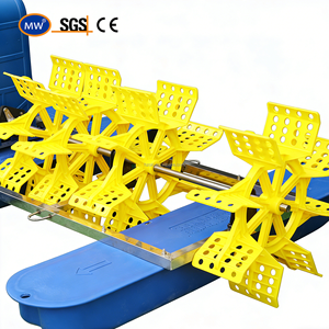 Aérateur de <span class=keywords><strong>bassin</strong></span> flottant à deux hélices <span class=keywords><strong>pour</strong></span> l'aération des petits bassins à poissons et des fermes de crevettes, vente chaude - Product Image 1