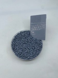 Masterbatch de Plástico Virgen Reciclado PP PE ABS PET PLA de Grado de Película en Color Negro y Blanco para Accesorios de Herramientas Eléctricas e Iluminación - Product Image 3